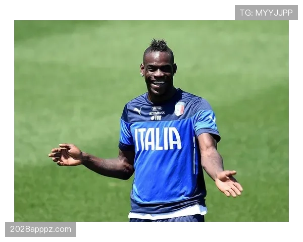 巴洛特利训练迟到还顺手买了辆法拉利？